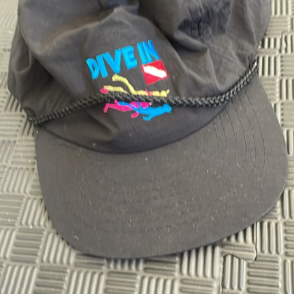Dive In norwegian cruise cap. black one size adjustable back strap